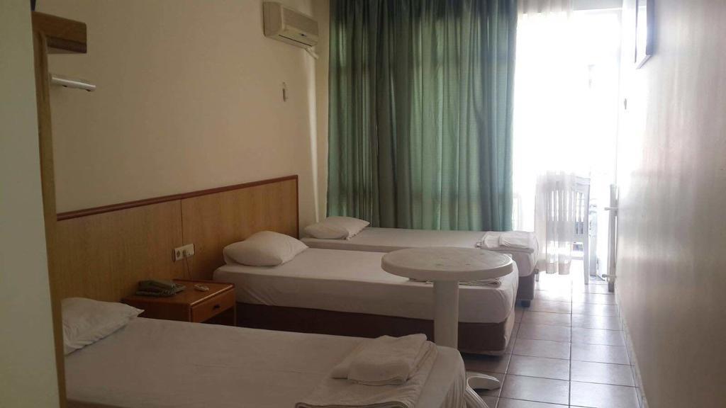 Guevenir Hotel Окурджалар Стая снимка